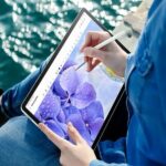 Samsung extendable display tablet